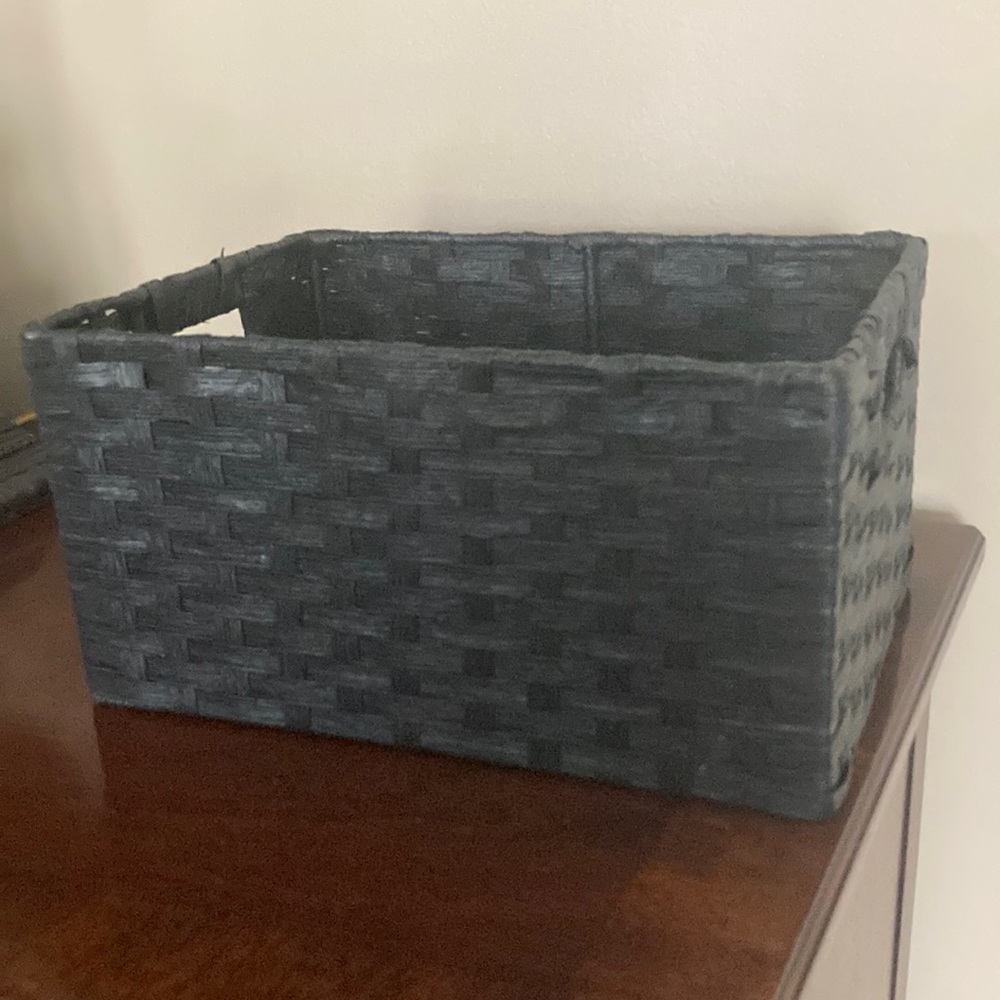 Storage Basket with Handles EUC